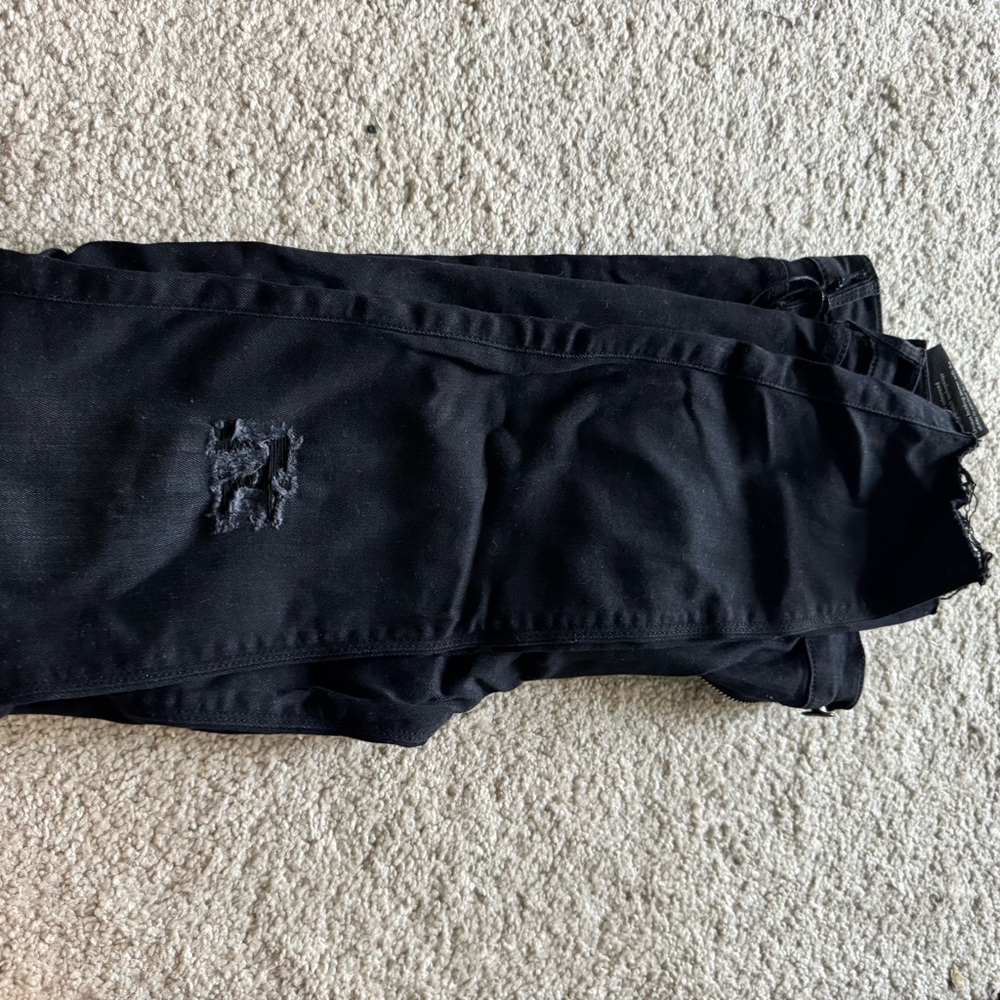 Black Orchid Women's Skinny Jeans - Distressed Black - Picture 4 of 4